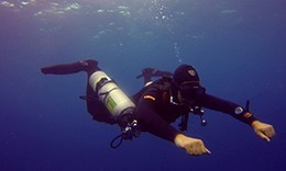 Sidemount